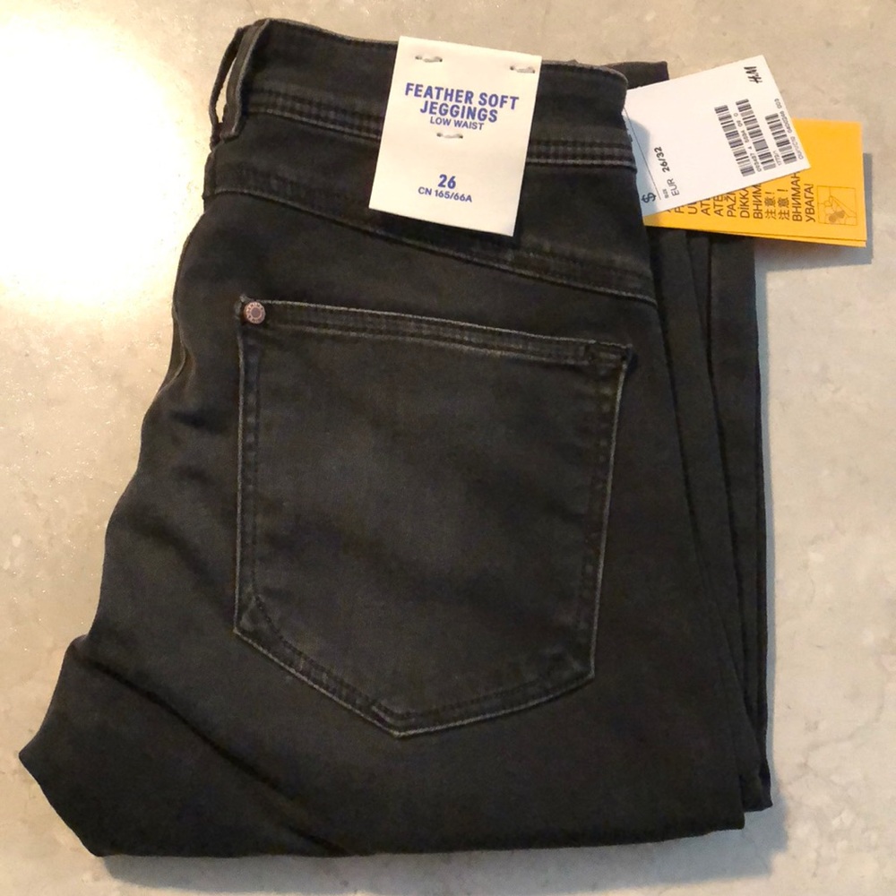 H&M Feather Soft Jeggings
